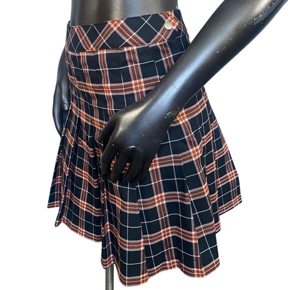 H&M Divided Plaid Mini Skirt Womens Size 6 Side Zip Closure Pleated - Picture 2 of 6